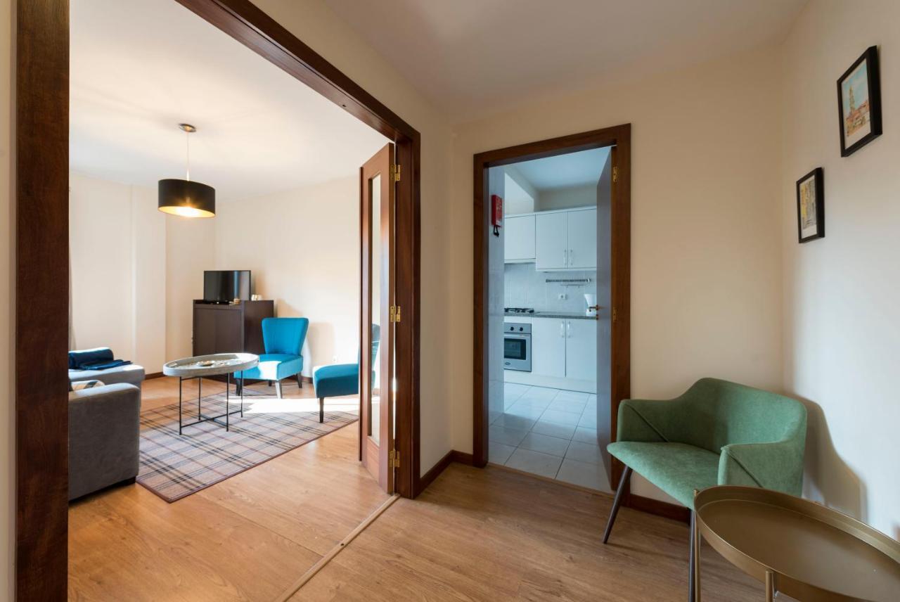 Lovelystay - Homey Feeling Flat W/ Free Parking Porto Dış mekan fotoğraf