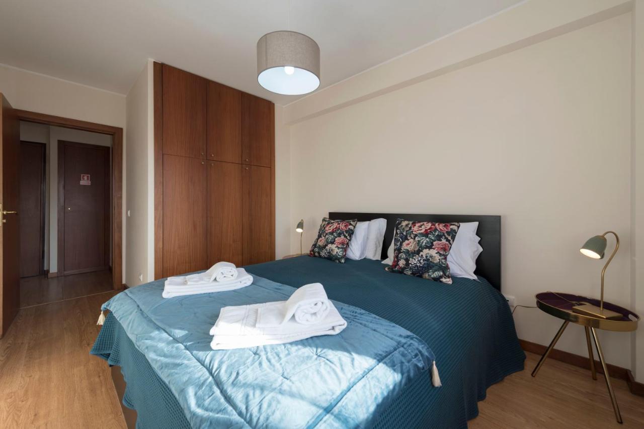 Lovelystay - Homey Feeling Flat W/ Free Parking Porto Dış mekan fotoğraf